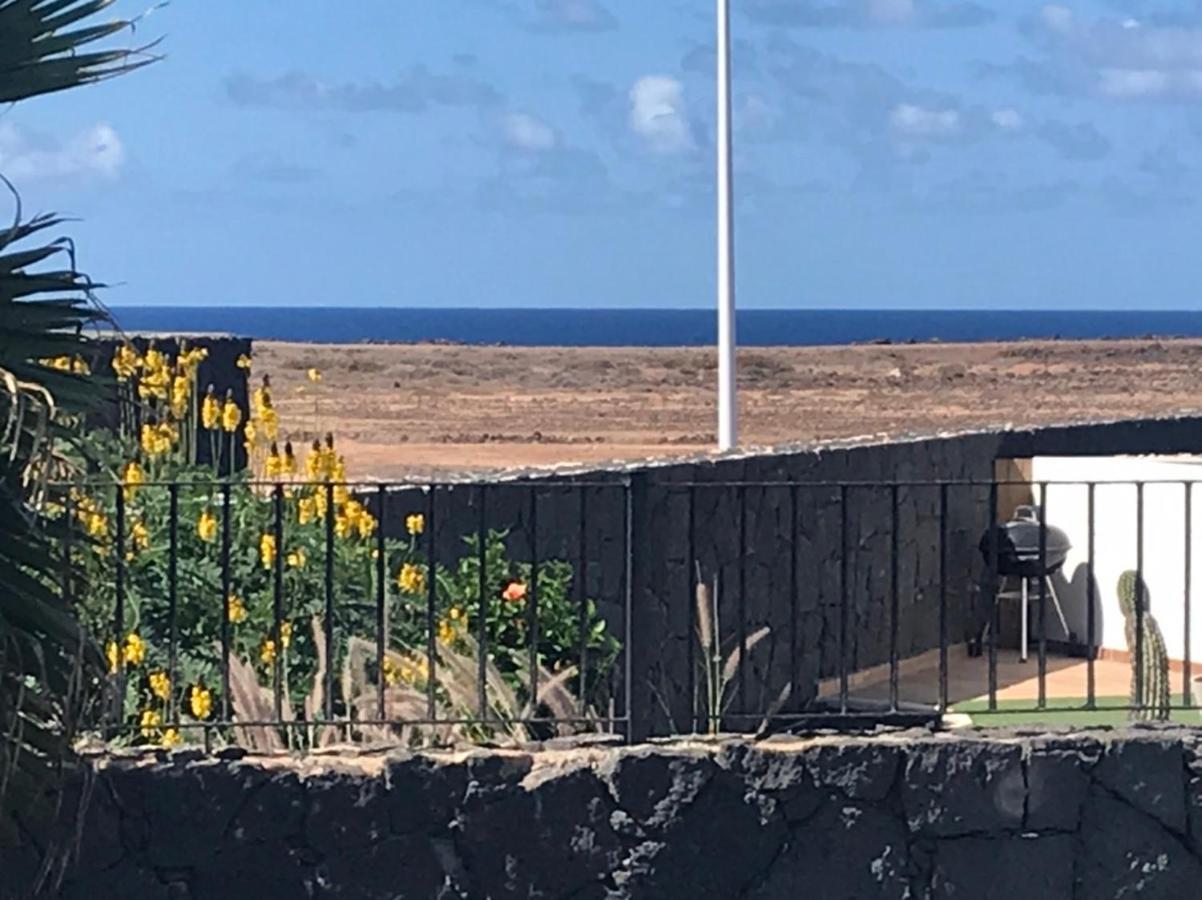 Villa Tania - Villa Independiente Con Piscina Privada Playa Blanca  Eksteriør bilde