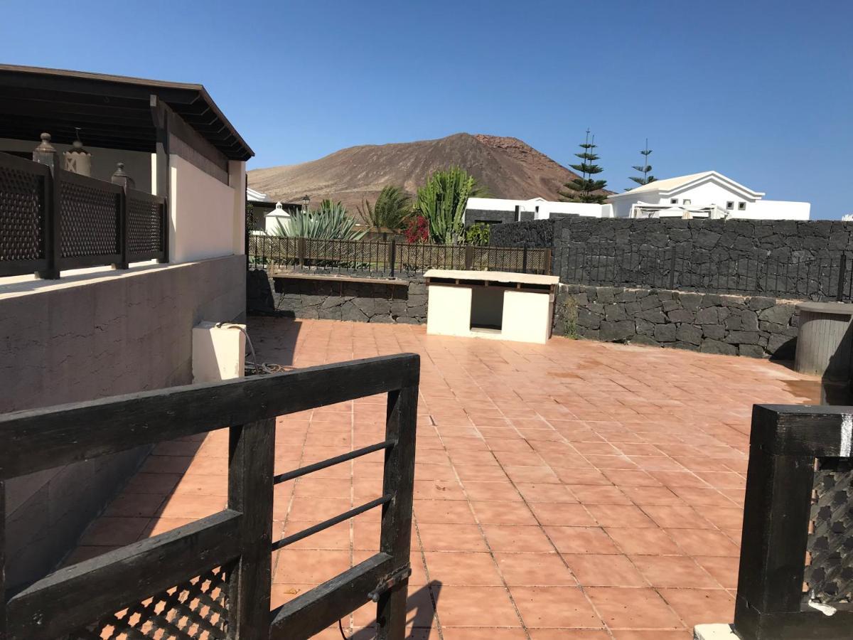 Villa Tania - Villa Independiente Con Piscina Privada Playa Blanca  Eksteriør bilde