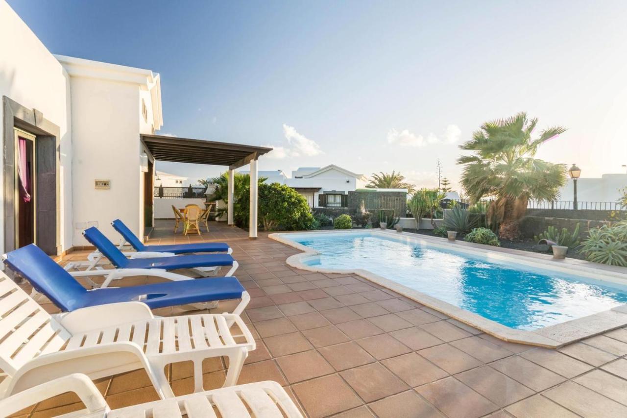 Villa Tania - Villa Independiente Con Piscina Privada Playa Blanca  Eksteriør bilde