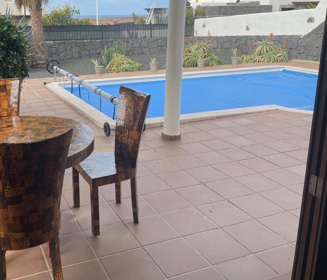 Villa Tania - Villa Independiente Con Piscina Privada Playa Blanca  Eksteriør bilde