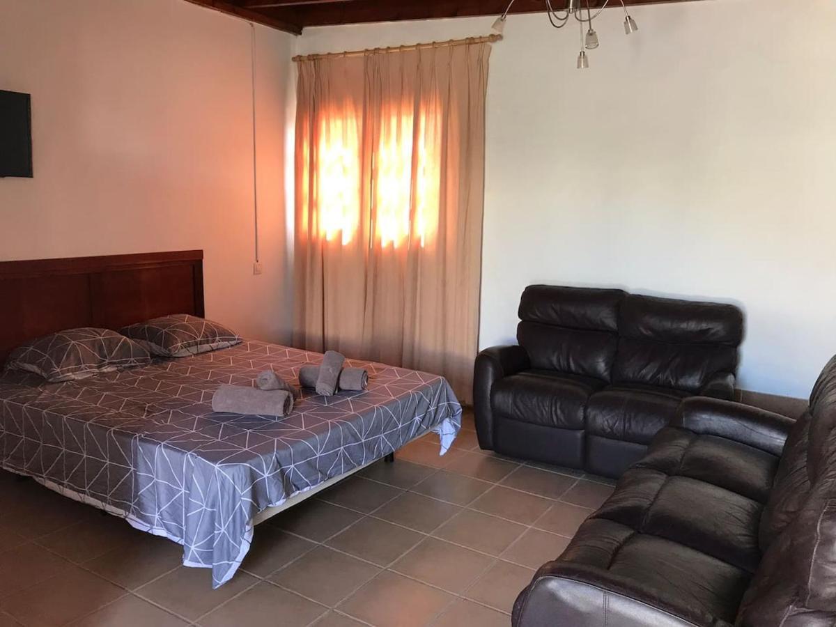 Villa Tania - Villa Independiente Con Piscina Privada Playa Blanca  Eksteriør bilde